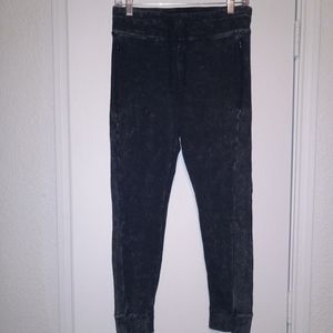 PINK Victoria’s Secret Black Yoga Leggings